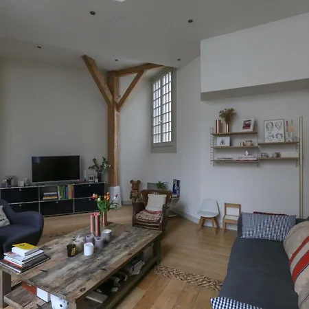 Spacious And Bright Nest Near Montmartre アパート パリ