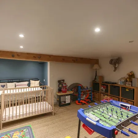 アパート Spacious And Bright Nest Near Montmartre パリ